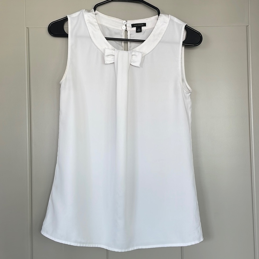 White Ann Taylor Shell Blouse with Bow Detail 🎀